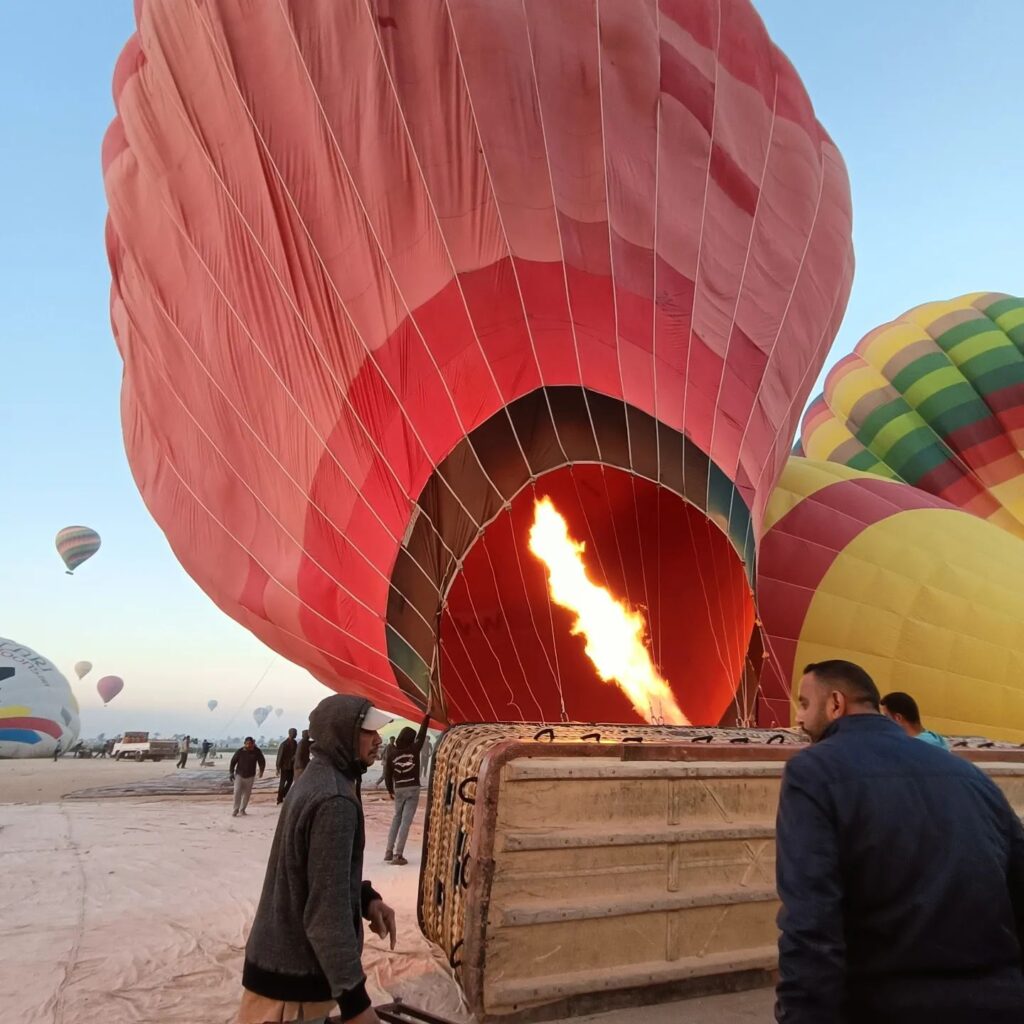 Photo by Šwagat on June 19, 2023. May be an image of 5 people and balloon.